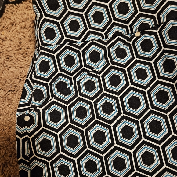 Shorts - Picture 4 of 4